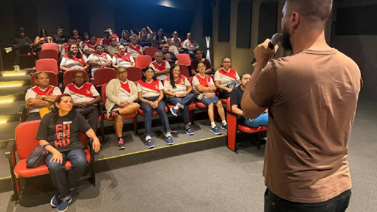 CINEMA PASSEIO: EXPERIÊNCIA ALÉM DA TELA PARA ALUNOS DA REDE PÚBLICA DE JOÃO PESSOA