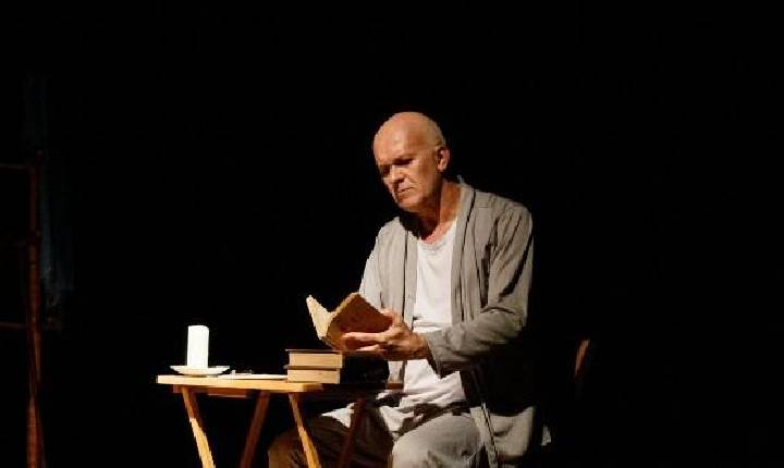 MONÓLOGO 'EU, AUGUSTO' É OPÇÃO DE TEATRO PARA ESTE DOMINGO EM JOÃO PESSOA