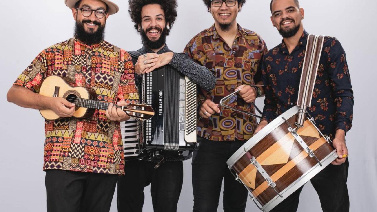 TEM FORRÓ NO CENTRO HISTÓRICO NESTA SEXTA COM 'OS FULANO'; E É DE GRAÇA, VIU!