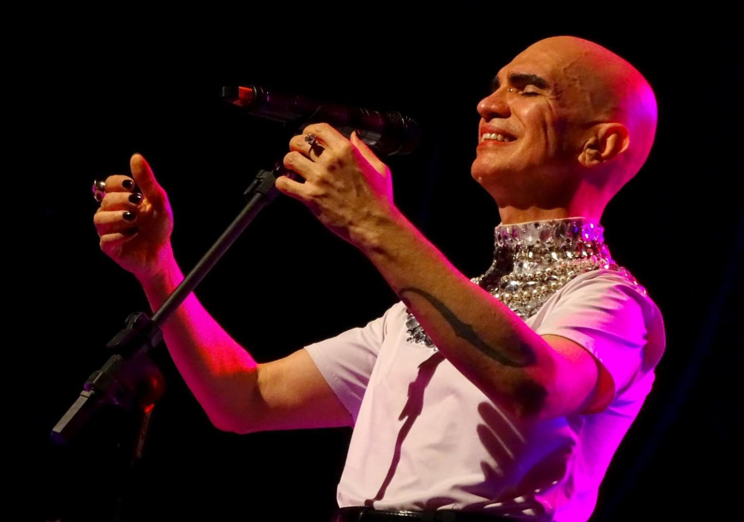 EDSON CORDEIRO É ATRAÇÃO DO PROJETO SEIS E MEIA NESTA QUINTA EM JP; ABERTURA SERÁ COM A VIOLINISTA BELLE SOARES