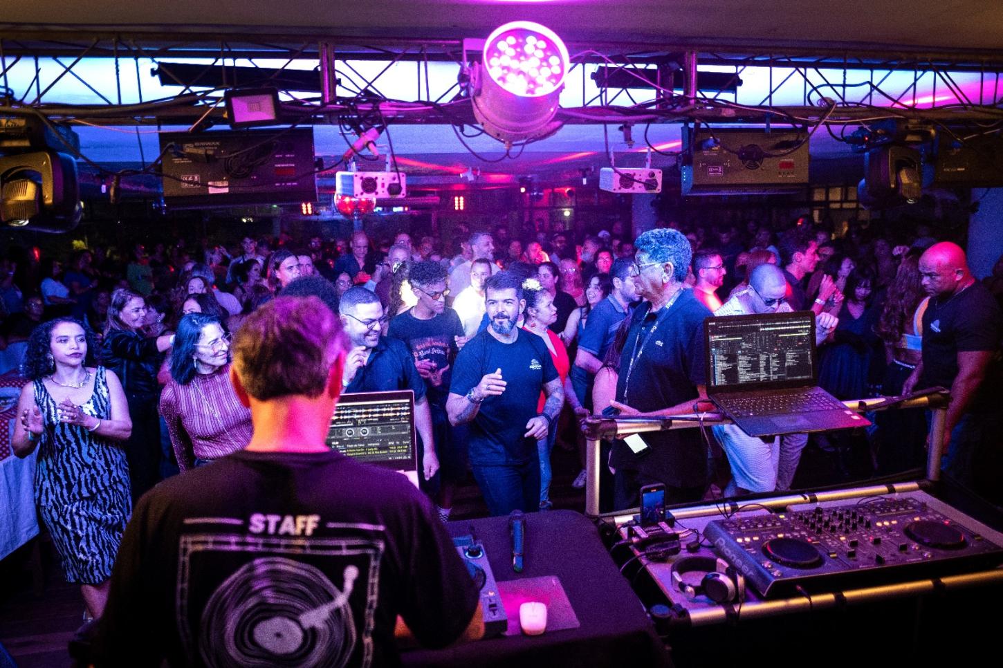 'ASSUSTADO DE RUTH AVELINO' REALIZA ÚLTIMA EDIÇÃO DE 2025 NESTA SEXTA NO CLUBE CABO BRANCO, EM JOÃO PESSOA