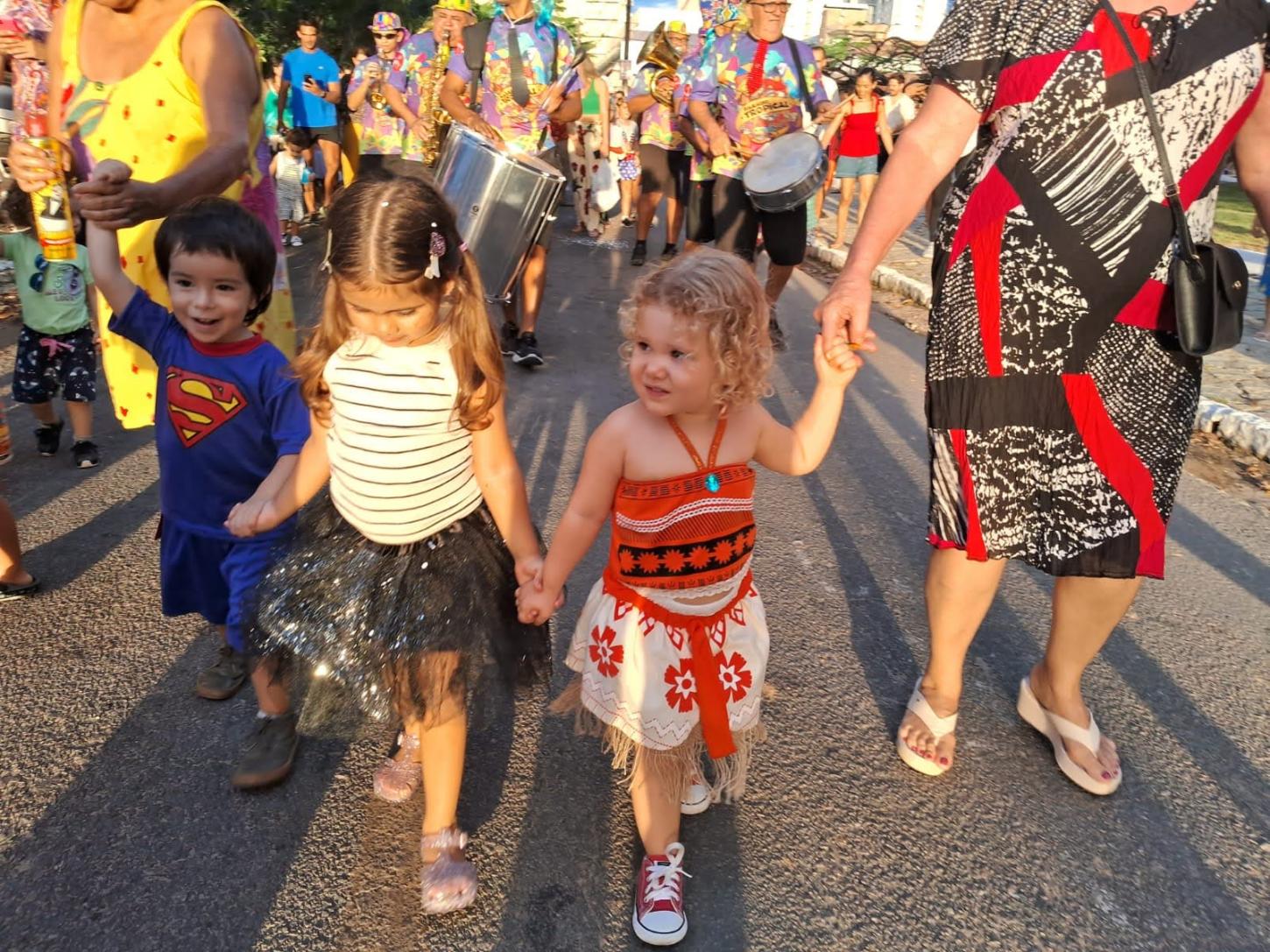 'CAFUÇUZIN' PROMETE ENCHER O ALTIPLANO DE PEQUENOS FOLIÕES EXTRAVAGANTES NO PRÓXIMO SÁBADO