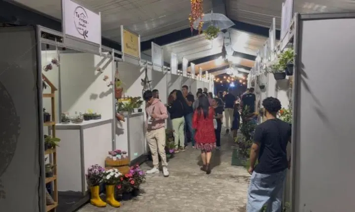 'FESTIVAL DAS FLORES' FOI SUCESSO E CELEBROU A CHEGADA DA PRIMAVERA EM AREIA, NO BREJO PARAIBANO   