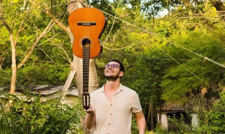 LUCAS GAIÃO FAZ SHOW 'EQUILIBRISTA EM SEIS CORDAS' NA PRÓXIMA 6ª NO CAFÉ DA USINA, EM JOÃO PESSOA