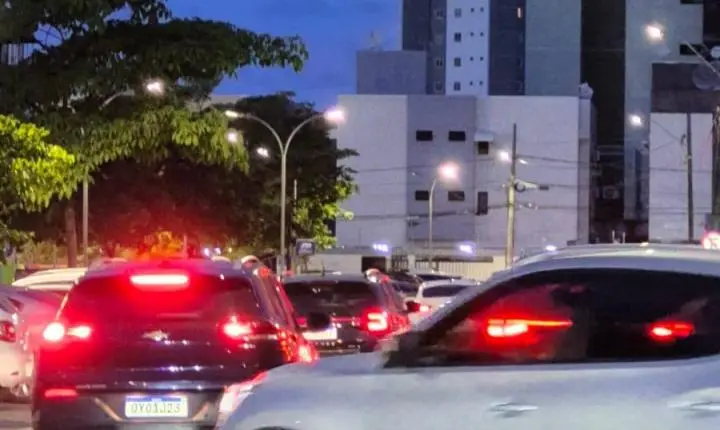 MORADORES PEDEM REVERSÃO DE MUDANÇAS DO TRÂNSITO IMPLEMENTADAS NO JARDIM OCEANIA  