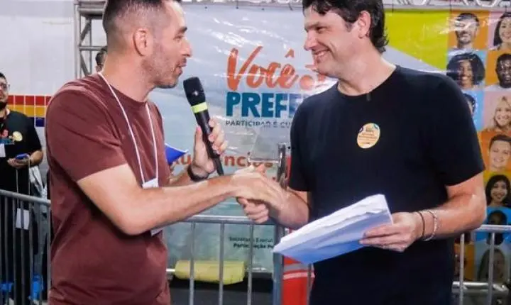 MORADORES QUEREM MUDANÇA NO TRÂNSITO NO JARDIM OCEANIA E PREFEITO LÉO BEZERRA RECEBE ABAIXO-ASSINADO