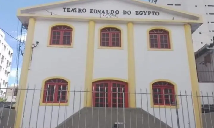 TEATRO EDNALDO DO EGYPTO TEM OPÇÃO DE PEÇA INFANTIL E COMÉDIA NESTE DOMINGO; VEJA VÍDEO DA ATRIZ LETÍCIA RODRIGUES